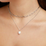 Collier Élégant avec Perles Suspendues